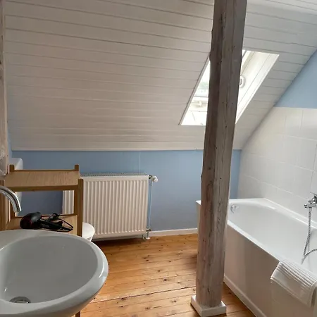 Waldhaus Wiesenblick Mit Spielzimmer Und Tischtennisraum 度假居